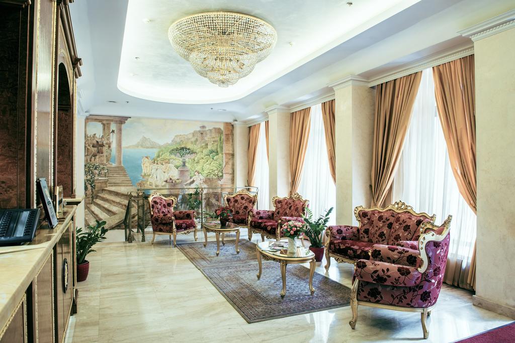 Podol Plaza Hotel Kiev Bagian luar foto